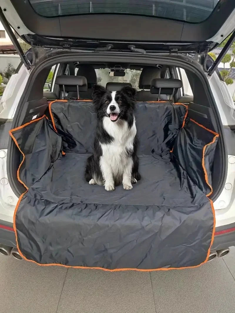 Durable Polyester Auto Trunk Mat for Pets - Non-Slip, Scratch-Resistant